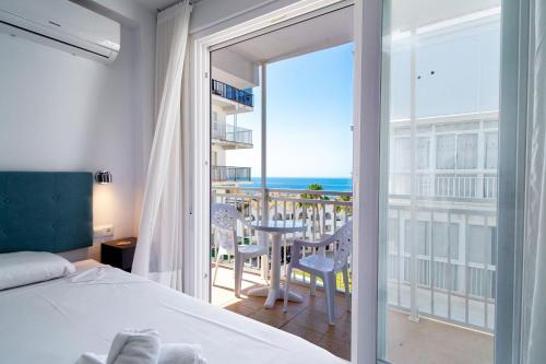 Chaparil Seaview - Couples Apartment near Torrecilla Beach by Casasol