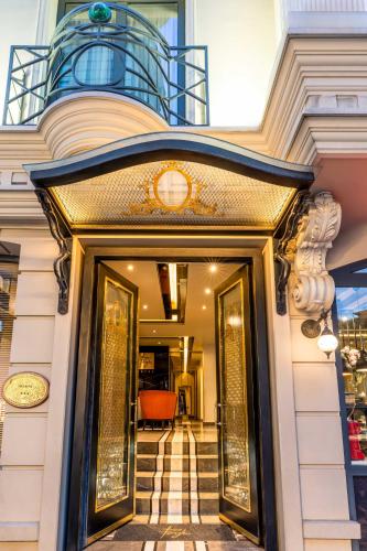 Façana o entrada de Peyk Hotel Sultanahmet