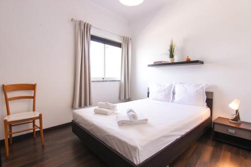 Charming 2-Bedroom Flat in Faro Downtown
