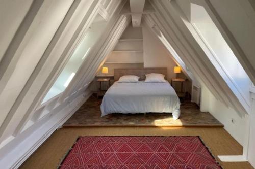 Duplex de charme au cœur du Marais