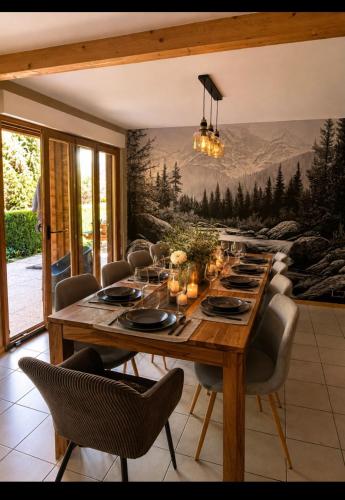 Exceptional chalet, Sauna et jacuzzi, Lake & center within walking distance