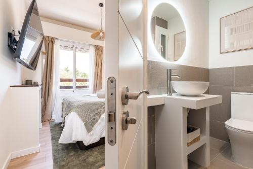 Barcelona Stadium Prestige Apartment