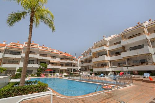 Céntrico Apartamento Con Piscina