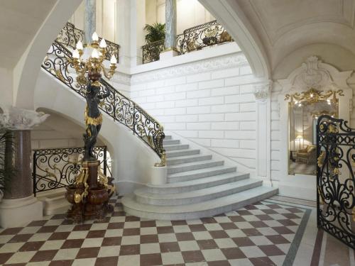Shangri-La Paris photo 18