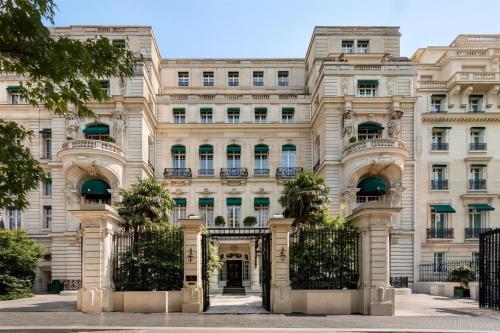Shangri-La Paris