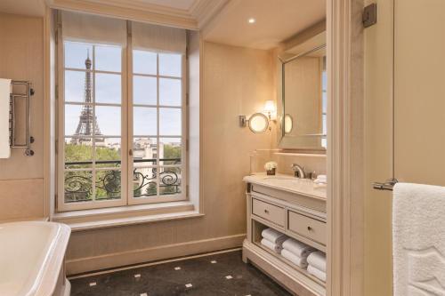 Shangri-La Paris photo 45