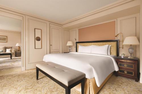 Shangri-La Paris photo 51