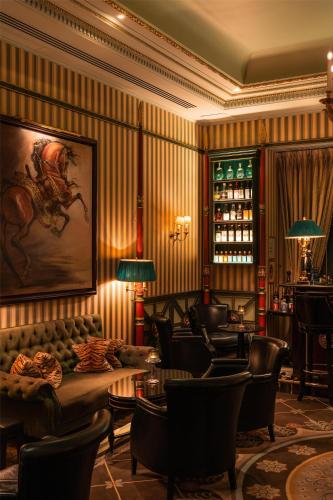 Shangri-La Paris photo 109