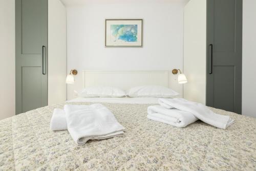 Korina "Sea View Apartment"