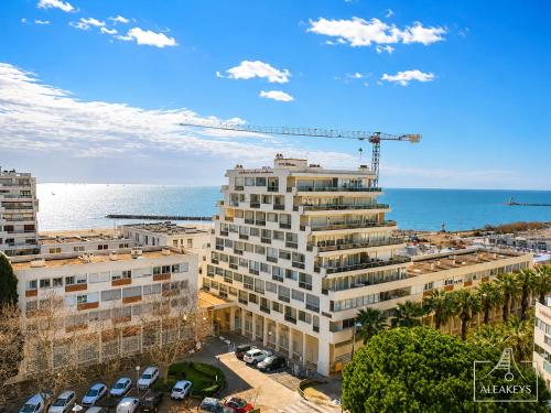 LE MARADIVA - P3 vue imprenable mer-garage - plages