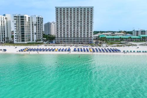 Beachfront with a heated pool & a spa photo 29