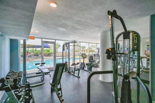 Beachfront with a heated pool & a spa photo 34