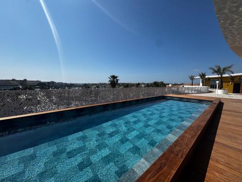 Au VIBES RESORT - Côté Plage naturiste - Rooftop - Piscine - Couples only