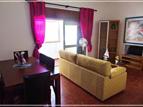 Panorama Ground Floor 150m Beach Balcony3 Bedrooms