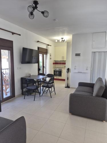 Alex's Pefkochori Retreat