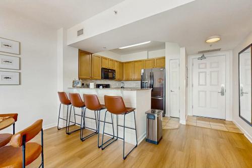Charming open unit w resort amenities including pool & hot tub close to gulf photo 10