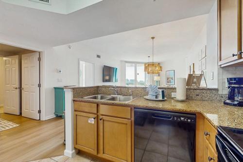 Charming open unit w resort amenities including pool & hot tub close to gulf photo 11