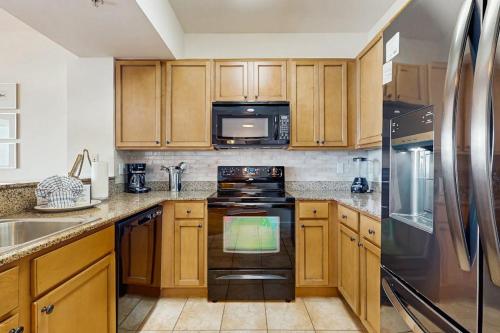 Charming open unit w resort amenities including pool & hot tub close to gulf photo 13