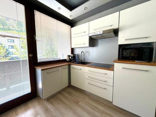 Apartment Essreithweg Kaprun by Jara