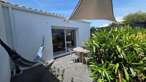 Petite maison et extérieur coconning sans vis à vis
