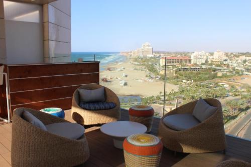 Gallery image of First Class Marina Herzlia in Herzelia 