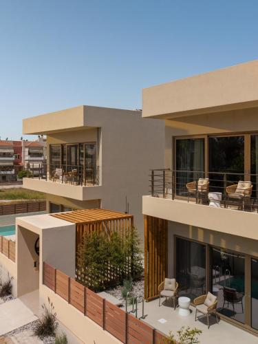 IONE Suites
