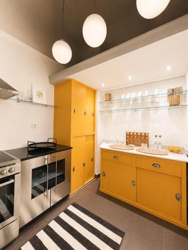 Athens Central Grand Residence for Seven