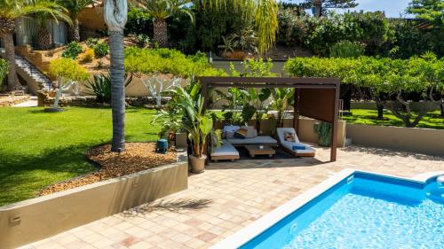 Emesh Boutique Suite
