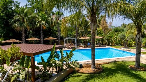 Emesh Boutique Suite