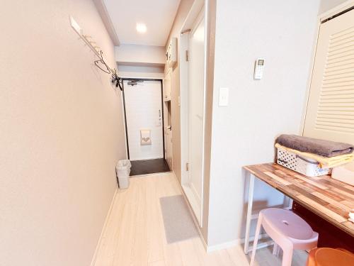 Shinjuku Center 新宿中心#Shinjuku kabukicho#3 min walk from subway##高速无限制网路#新装修高级公寓#大楼一层入口自动锁门Newly renovated#4X4