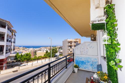 Aegean Blue - Stylish City Escape