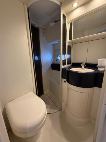 Yacht 17M Cannes Croisette Port Canto,3 Ch,clim,tv