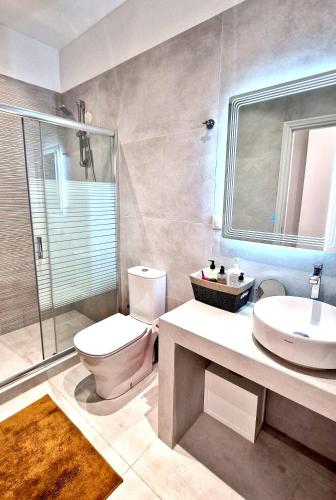 Floor 7 Acropolis View