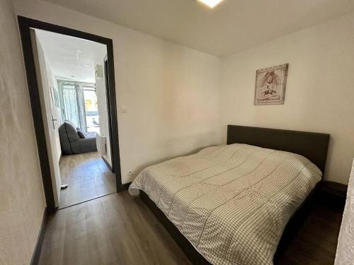 CR240-RDCAppartement deux pièces - 4 Couchages- CANET EN ROUSSILLON