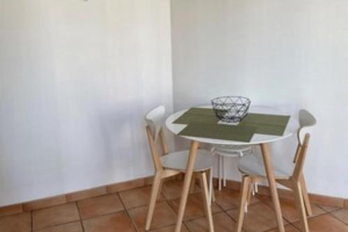 35m Duplex Apt In The Heart Of Aix En Provence