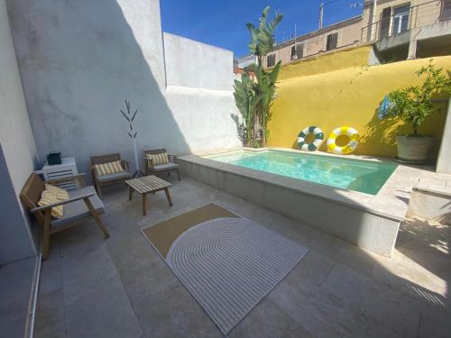 Maison avec piscine bord de mer