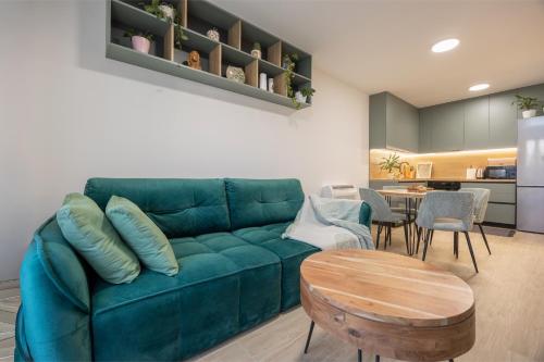 Apartment Adria with Private Parking