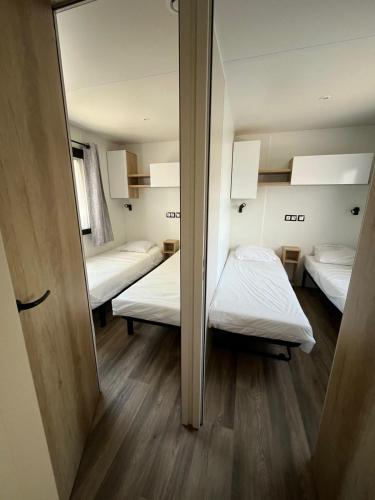 Mobil-home 3 chambres avec 2 salles de bain