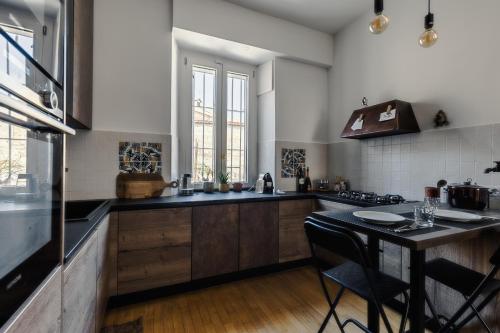 Quiet Trastevere Retreat - Roman Home