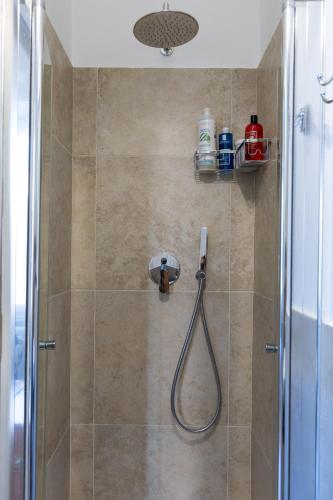 Quiet Trastevere Retreat - Roman Home