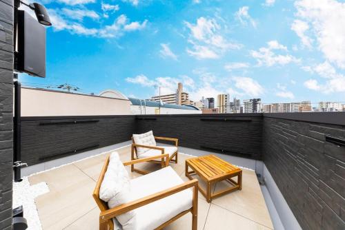 Amp Flat Sumiyoshi Terrace - 一棟貸切! プライベートテラス付3階建ハウス , 無料駐車場有, キャナルシティ徒歩12分