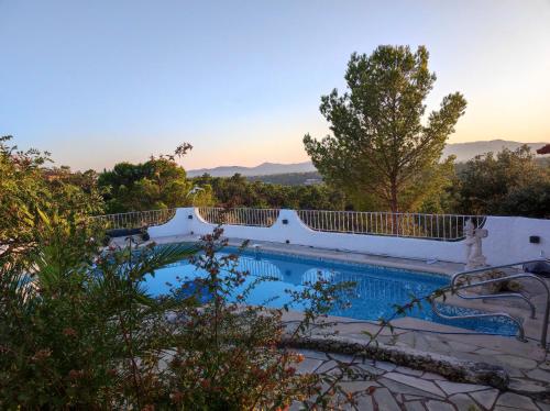 Villa avec piscine privative, Domaine privé du Capitou, Fréjus
