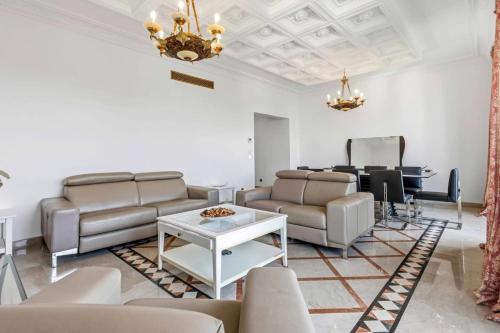 REF 1757 - Cannes Back Croisette - Sea view apartment for rent