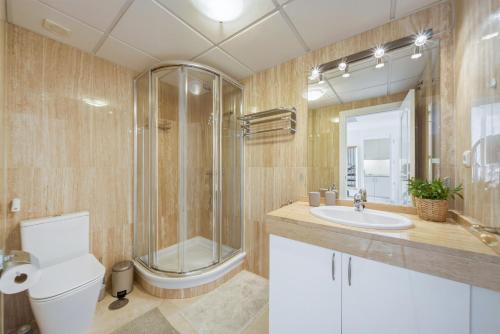 Spacious Penthouse in Elviria with 4 Pools and Large Terrace