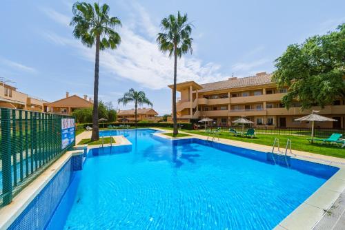 Spacious Penthouse in Elviria with 4 Pools and Large Terrace
