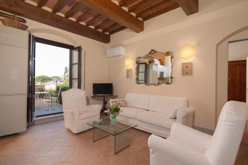 Le Piazzole Collection