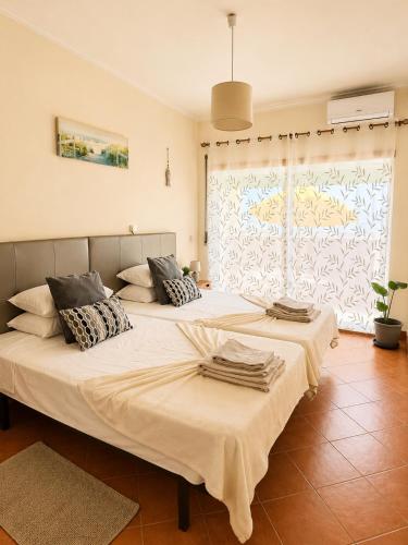 Summer Dream - Meia Praia Beach
