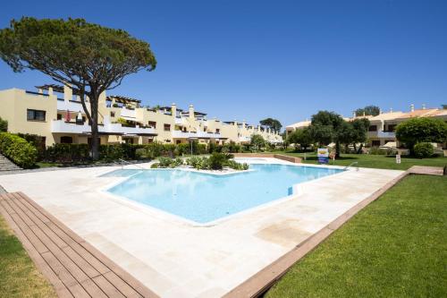 Vila padel whit pool - by Hdproperties