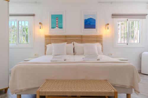 Charming 1-Bedroom Apartment with Ocean Views in Costa Adeje