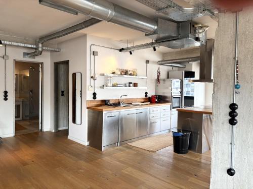 Industrial Loft with Stunning Acropolis View